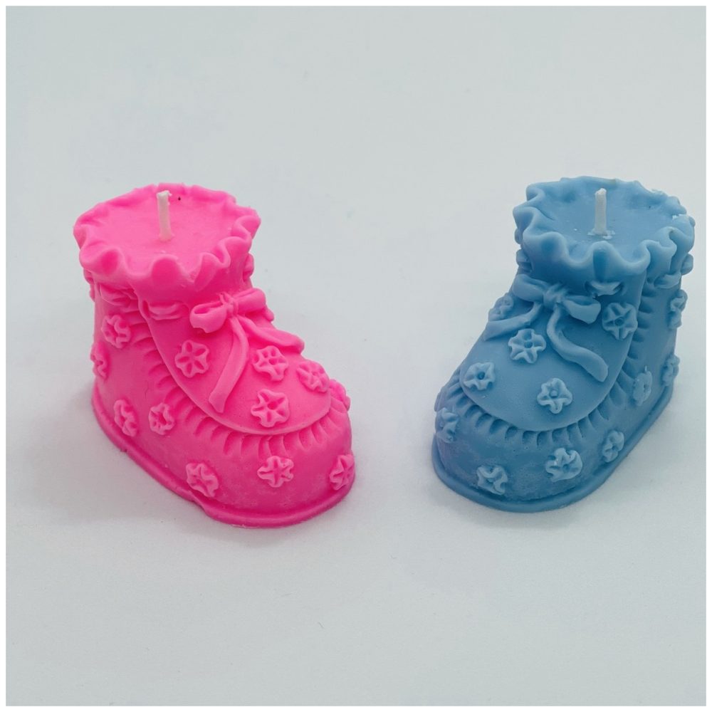 Baby booties scented candle