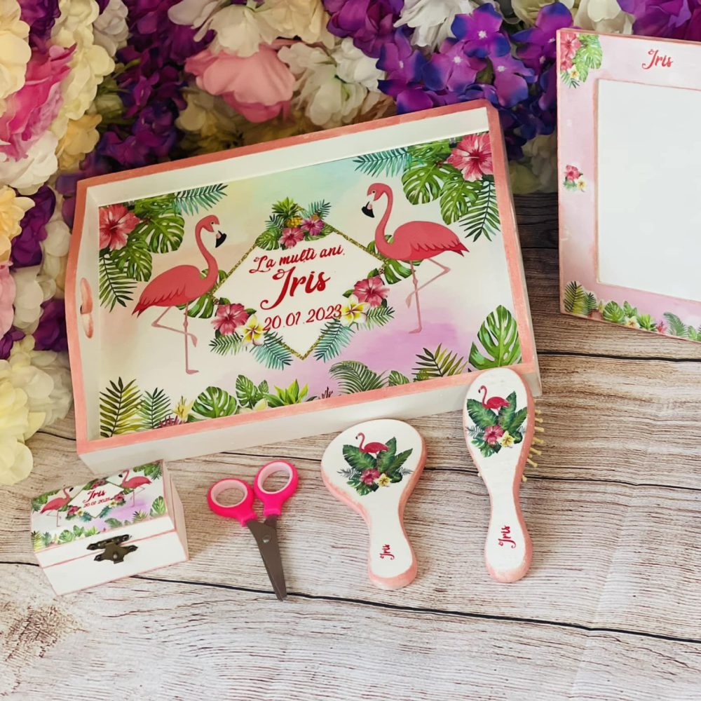 Set tavita pentru taiere mot fetita, model Flamingo UK,30×20 cm